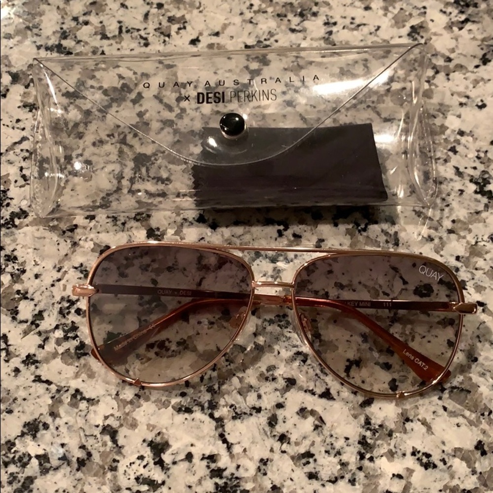 Quay desi perkins sunglasses